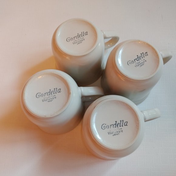 Elegant Floral Dinnerware Set - Picture 4 of 9